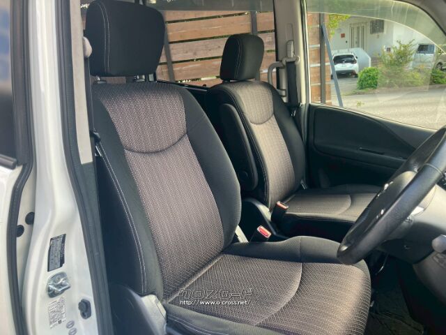 匿名配送　セレナ　限定スリーブ　約50枚　新品 日産：セレナ [ SERENA ] スペシャル 取扱説明書 ｜ 警告灯