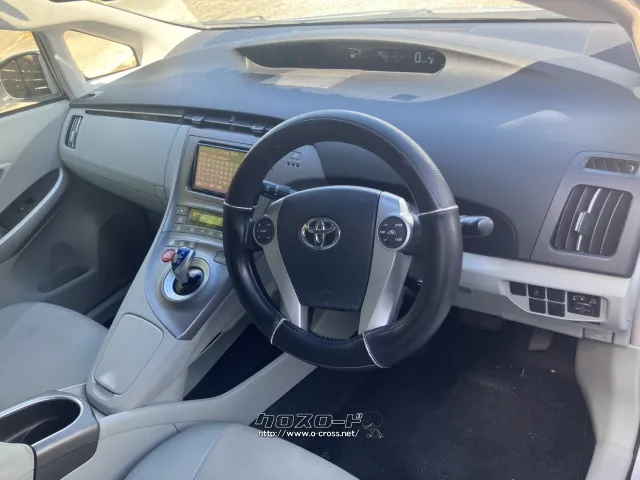 トヨタ プリウス