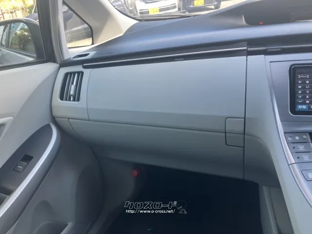 トヨタ プリウス