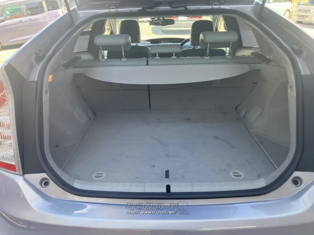 トヨタ プリウス