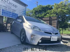トヨタ プリウス