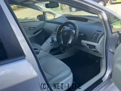 トヨタ プリウス