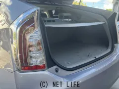 トヨタ プリウス