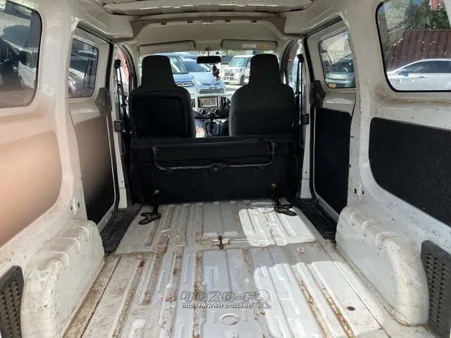 日産 NV200バネットバン