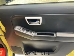 ダイハツ タフト