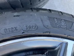 ホイール・タイヤ GS300H Fスポーツ 純正 19インチ