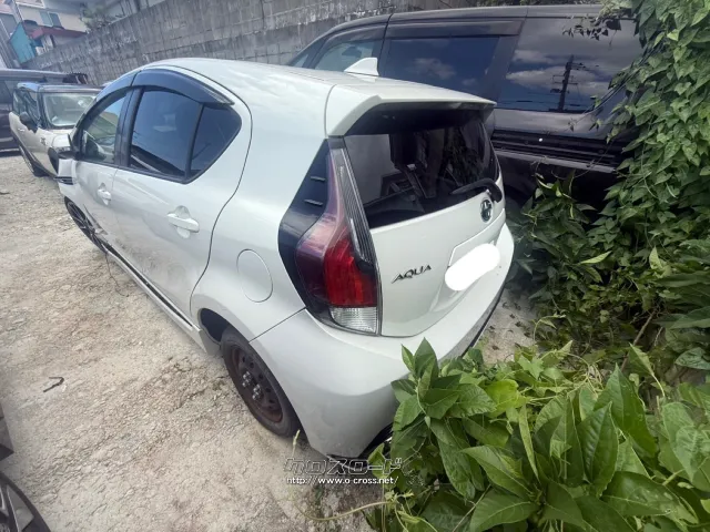 部品取車 トヨタアクア