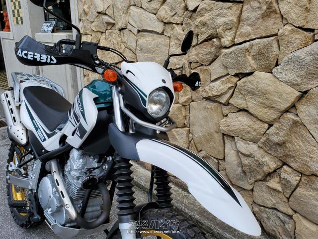 ヤマハ セロー250・2016(H28)初度登録(届出)年・ホワイト/グリーン