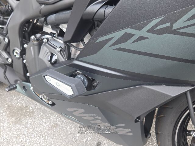 カワサキ ZX4R・2024(R6)初度登録(届出)年・ダークガン