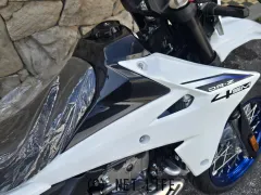 スズキ DR-Z400