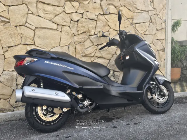 スズキ バーグマン200