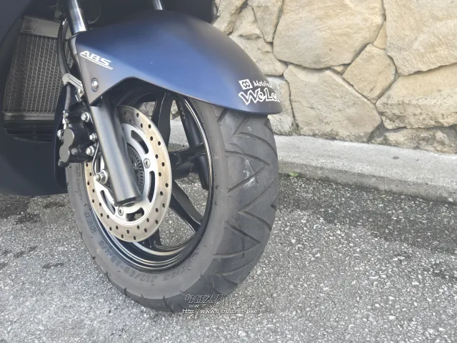 スズキ バーグマン200