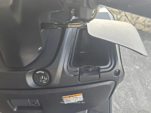 スズキ バーグマン200