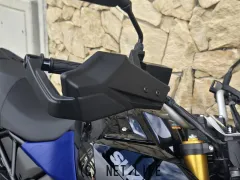 スズキ V-STROM800DE