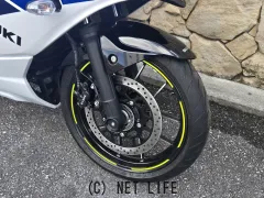 スズキ ジクサーSF250