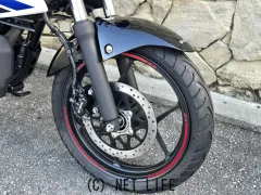 スズキ ジクサー