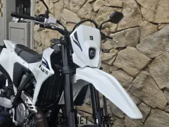 スズキ DR-Z400