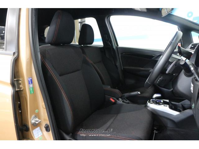 未来的で運転に集中できるコックピット空間や開放的な助手席、ロングドライブでも快適なリア席など、それぞれの空間に求められる機能と価値を徹底的に向上 ホンダ フィットハイブリッド