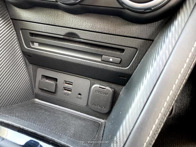 USBポートも2口標準装備 マツダ デミオ