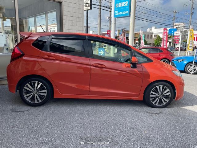 JC08モード燃費21.4km/リットル全長×全幅×全高3955×1695×1525mm ホンダ フィット