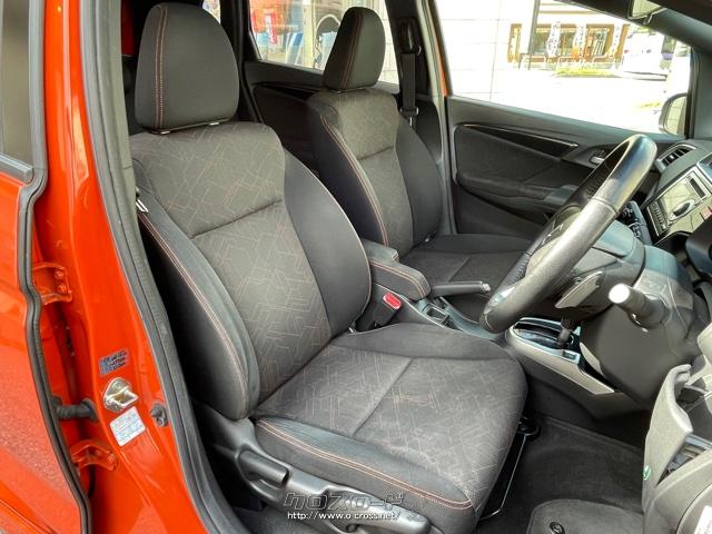 ホールド性と快適性を兼ね備えたフロントシート ホンダ フィット