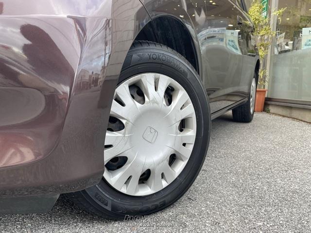 タイヤサイズ175/65R14 ホンダ フィット