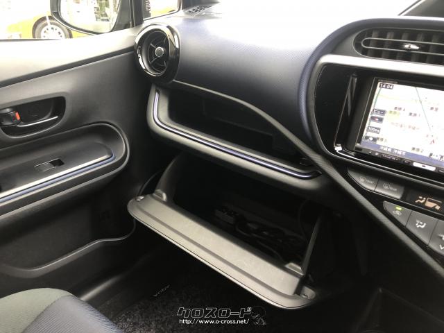 コンパクトカーには十分の収納 トヨタ アクア