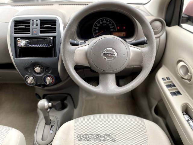 コンパクトカーならではのシンプル且つ使い易い造り。足元も広々でストレス軽減♪ 日産 マーチ