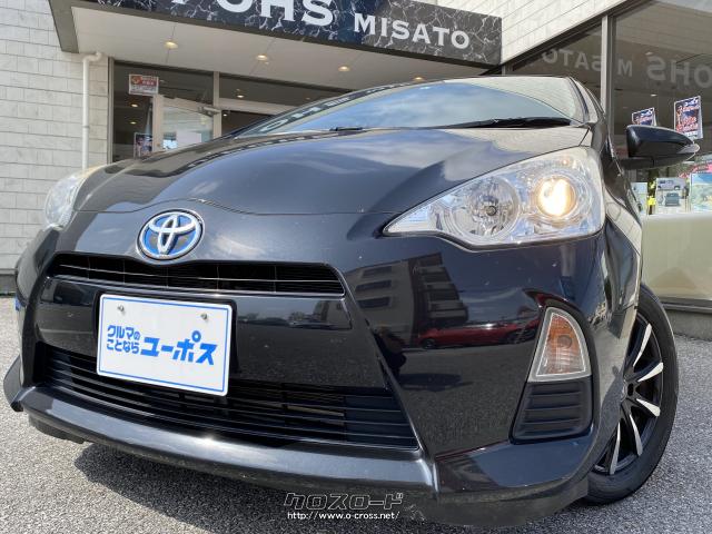 ヘッドライトにはハロゲンランプを採用。 トヨタ アクア