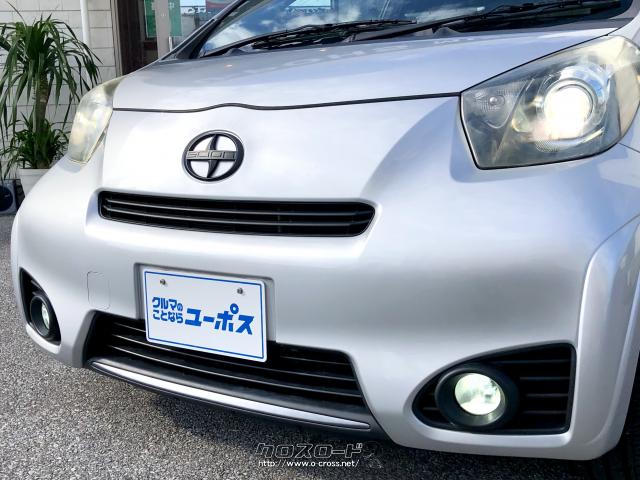 HIDヘッドライトを採用。フォグランプも装備 トヨタ iQ