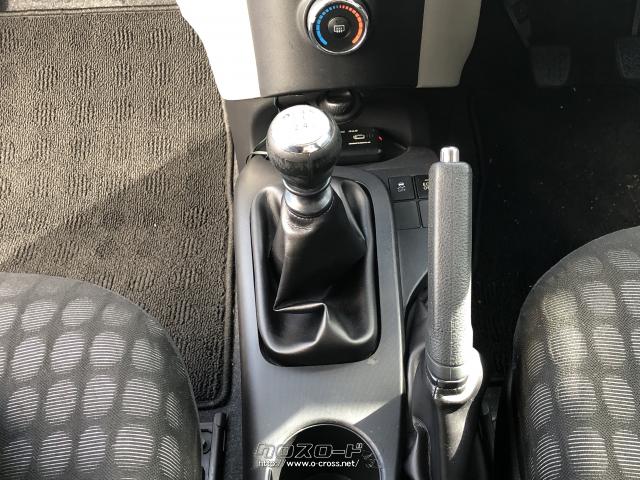 6速マニュアル トヨタ iQ