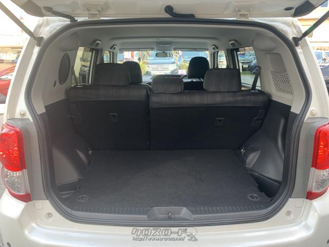 ラゲッジスペース トヨタ カローラルミオン