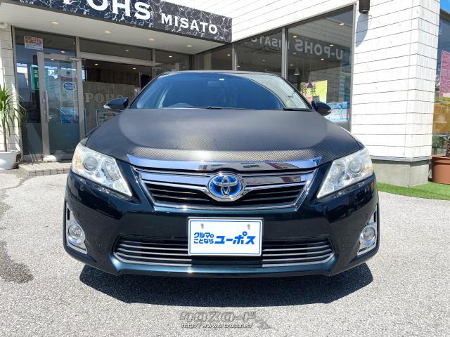 高級感・存在感あふれるセダンスタイルに、圧倒的な燃費・動力性能を組み合わせ、環境性能を兼ね備えた。全長×全幅×全高4825×1825×1470mm トヨタ カムリ