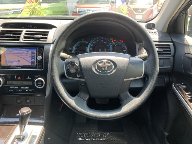 JC08モード走行燃費23.4km/Lを達成するとともに、3Lクラスのガソリンエンジン搭載車に匹敵する動力・加速性能も実現。 トヨタ カムリ