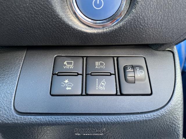 運転席右側に各種スイッチを配置。 トヨタ シエンタ