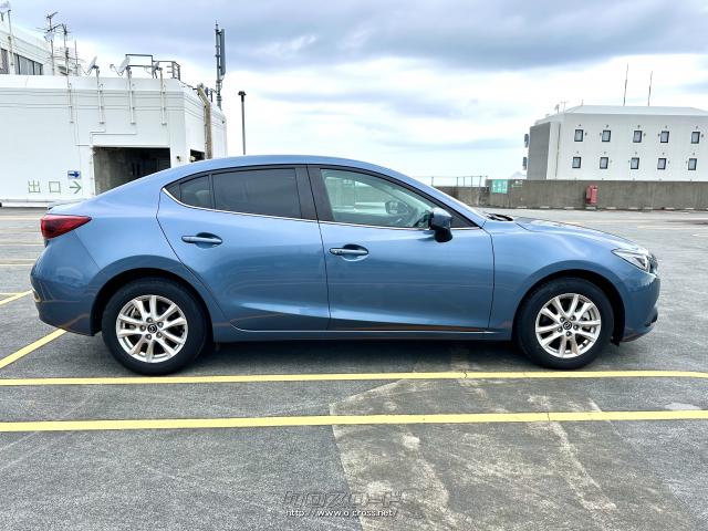 マツダ アクセラ