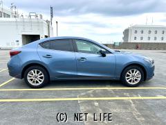 マツダ アクセラ