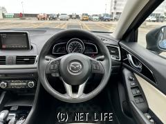 マツダ アクセラ