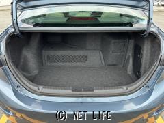 マツダ アクセラ