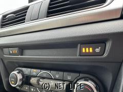 マツダ アクセラ