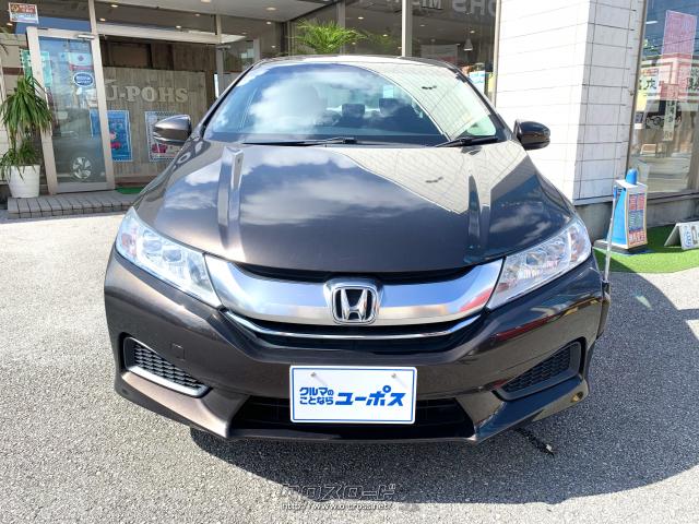 落ち着いたゴールドブラウン・メタリック ホンダ グレイス