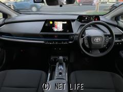 トヨタ プリウス