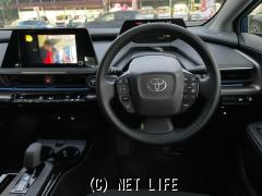 トヨタ プリウス