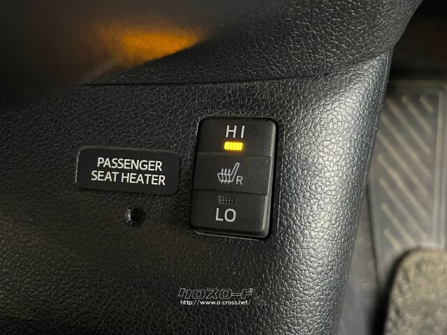 前席シートヒーター機能付き トヨタ プリウス