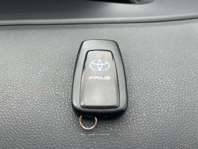 クチコミ高評価を獲得!お問い合わせはユーポス美里店まで!098-921-0203 トヨタ プリウス