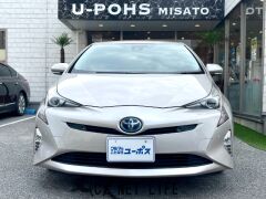 トヨタ プリウス