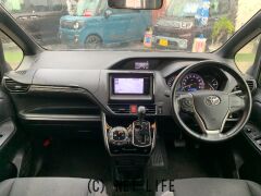 トヨタ エスクァイア