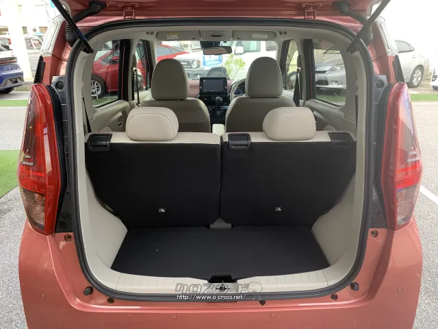 使い勝手のいい荷室スペース 日産 デイズ