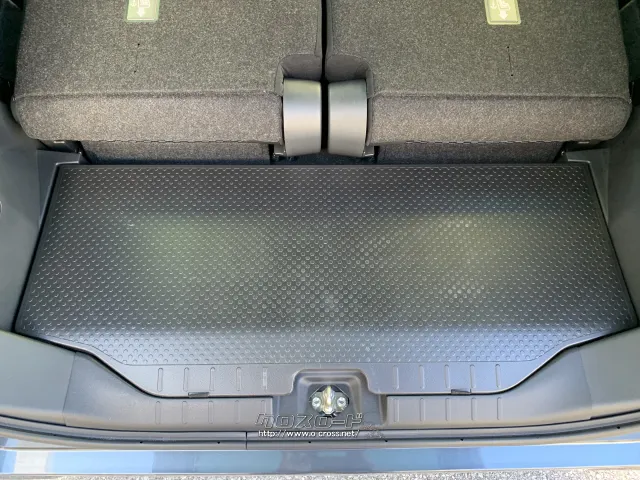 荷室も広々でお出かけやお買い物に活躍! ダイハツ タント