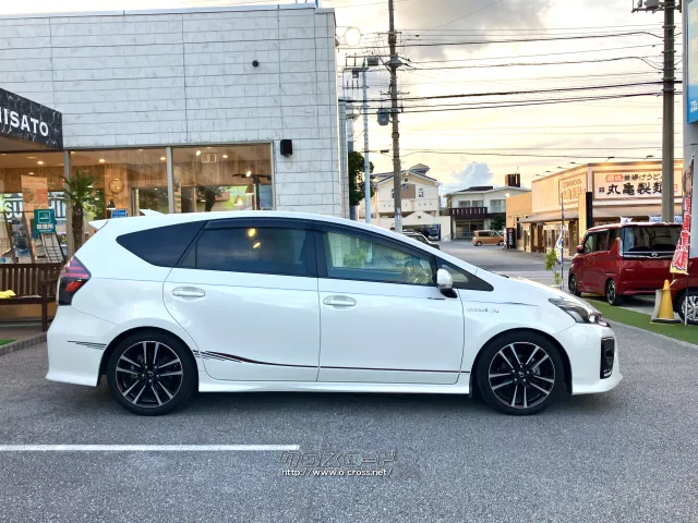 全長×全幅×全高4665×1775×1560mm トヨタ プリウスα